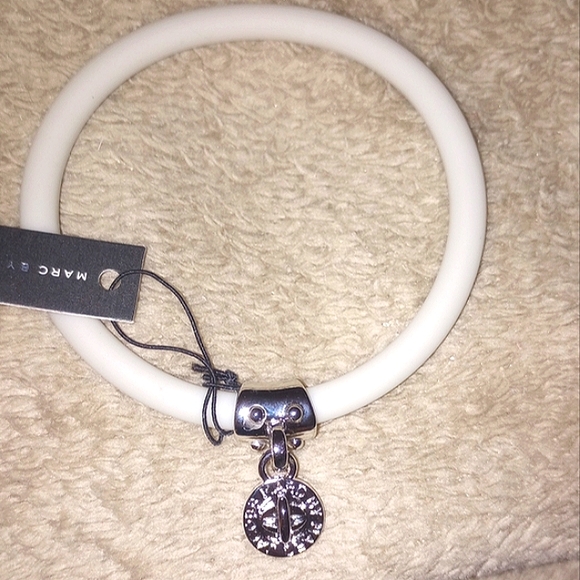 Marc Jacobs Jewelry - Marc By Marc Jacobs Bracelet In Beautiful Oyster Grey with Silver Charm, NWT